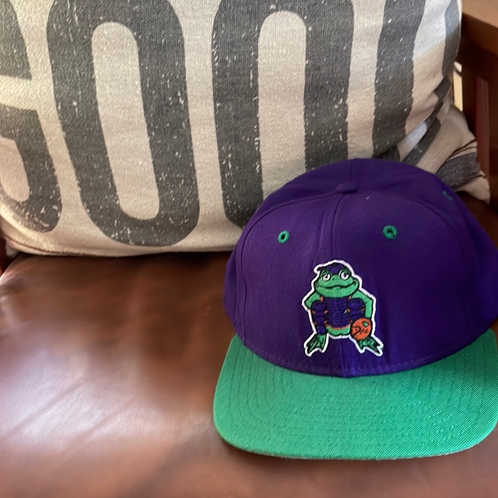 Delong Adjustable Flat Brim Hat